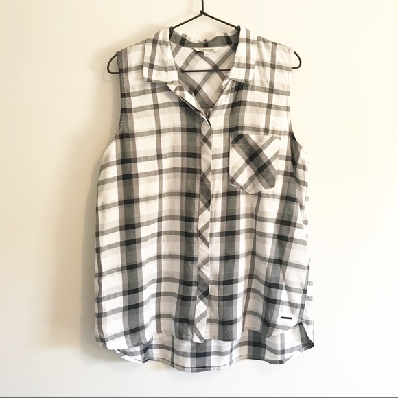 Calvin Klein Tops - CALVIN KLEIN Sleeveless Plaid Button Down Top